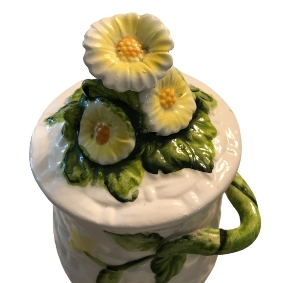 Lefton Daisy Basketweave Canister Hand Painted by Geo Z - Picture 3 of 7